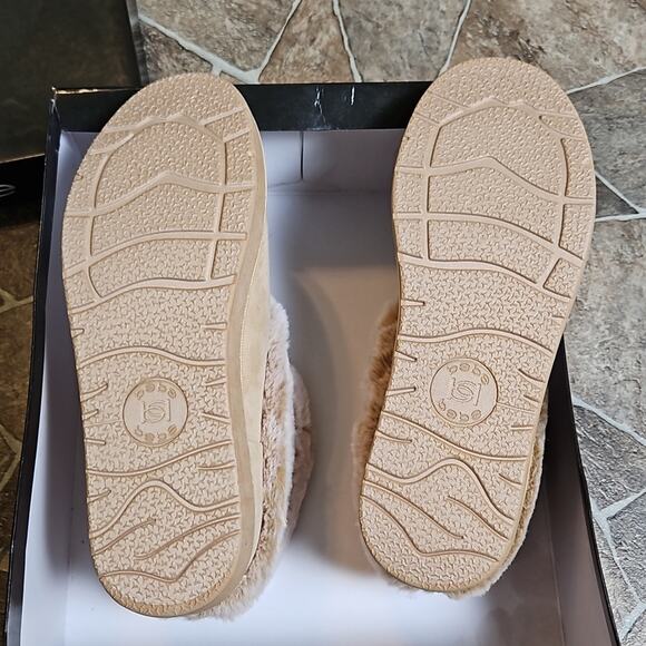 New in Box Bebe Nayelli Fur Ankle Booties in Sand Sz 7 - Picture 8 of 14